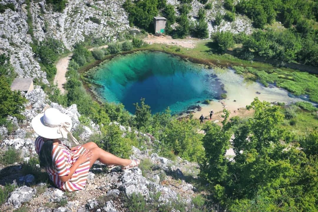Villa Kuca Za Odmor Varos à Vrlika Extérieur photo